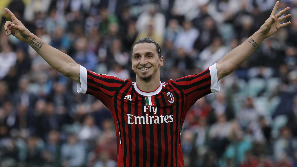 Ibra trocou muito de camisa, mas a do Milan ainda se destaca: &ldquo;Maior clube pelo qual j&aacute; joguei&rdquo;