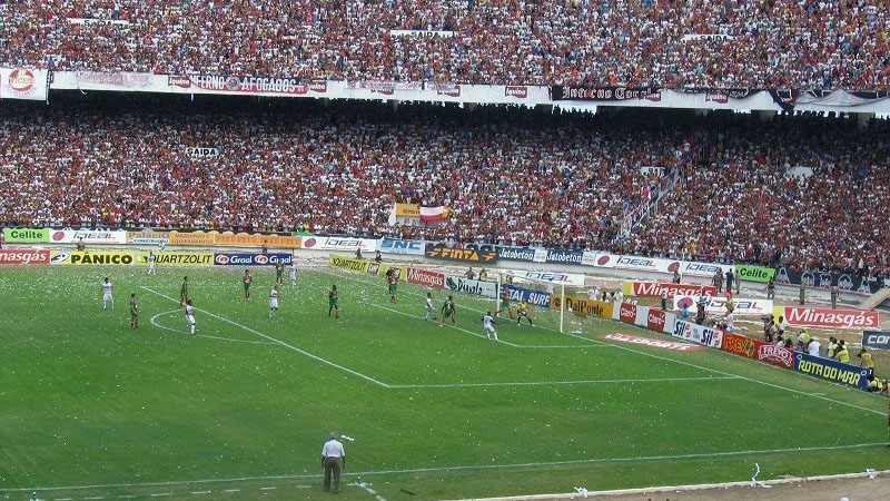 A 2 km da Batalha dos Aflitos, Santa Cruz subia pela S&eacute;rie A em 2005