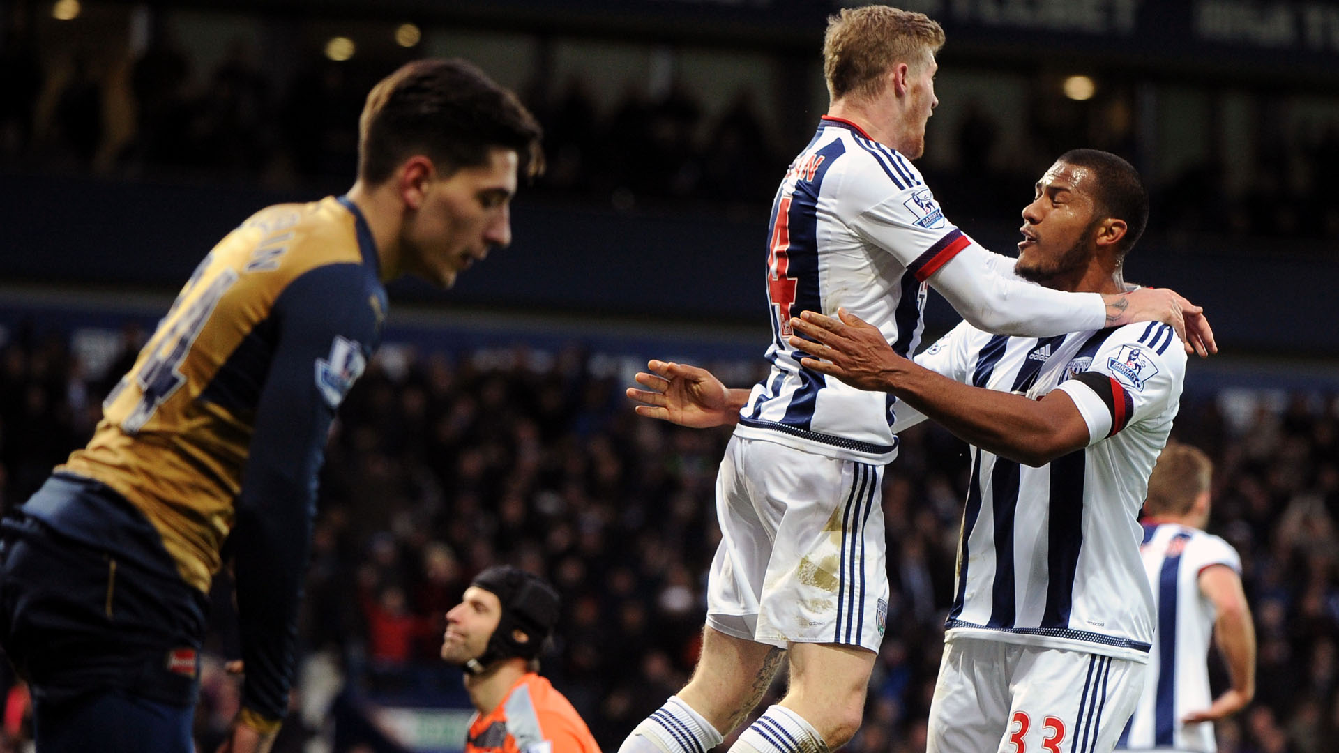 Sem poder de decis&atilde;o, Arsenal tem trope&ccedil;o que candidatos ao t&iacute;tulo n&atilde;o podem ter