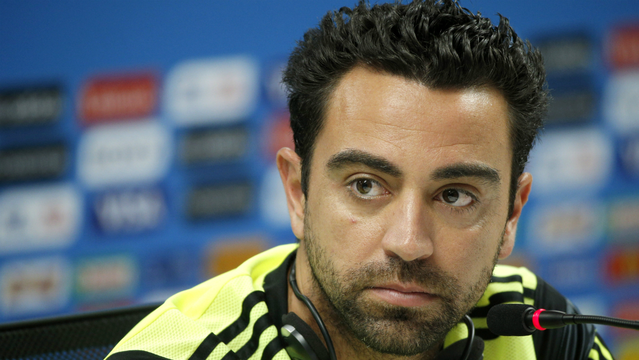Xavi conta como mudou rapidamente de opini&atilde;o ap&oacute;s achar Van Gaal um &ldquo;idiota&rdquo;