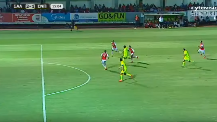Neymar, I&ntilde;aki ou Dickson? O Chipre tamb&eacute;m teve sua vers&atilde;o do gola&ccedil;o da rodada, por cobertura