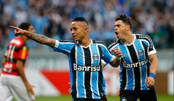 A diferen&ccedil;a entre sonhar com a Libertadores e merec&ecirc;-la: o Gr&ecirc;mio espremeu o Fla no 2&ordm; tempo