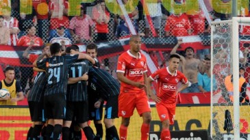 Bou decide clássico em Avellaneda e diz: “Queria sentir como se cala o estádio com um gol”