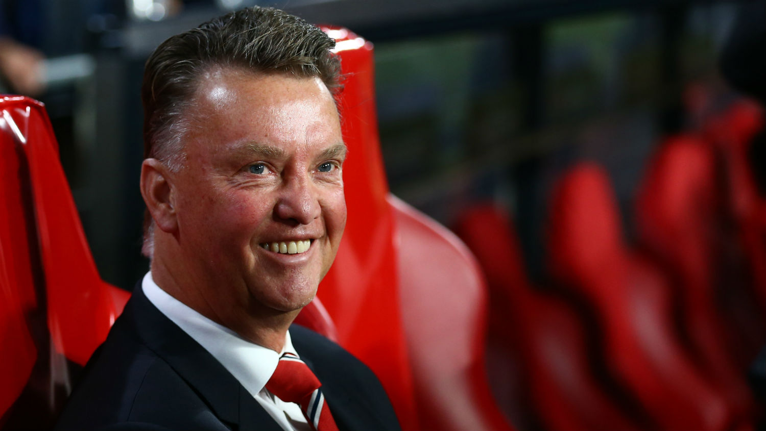 Louis van Gaal, t&eacute;cnico do Manchester United (Foto: AP)