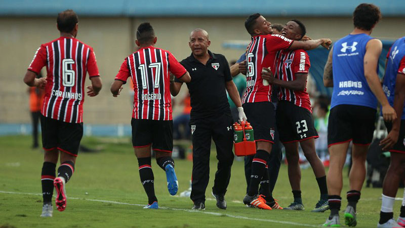 Podcast #40: Conversa com Betinho do Confian&ccedil;a, Vasco, S&atilde;o Paulo e a pol&iacute;tica no futebol