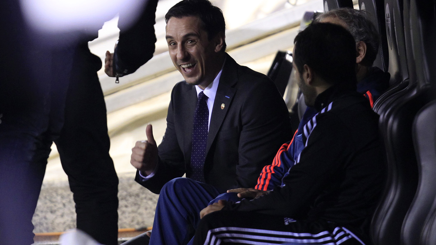 Gary Neville, t&eacute;cnico do Valencia (Foto: AP)