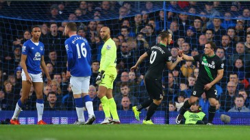 Os golaços de Shaqiri e Lukaku foram o ápice do insano Everton 3×4 Stoke City