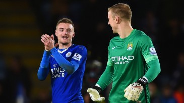 Depois de um turno, Leicester tem o mesmo número de pontos que o Arsenal, que é líder