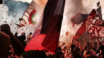 Experimente como é estar no meio da insana torcida do CSKA Sofia neste vídeo em 360º