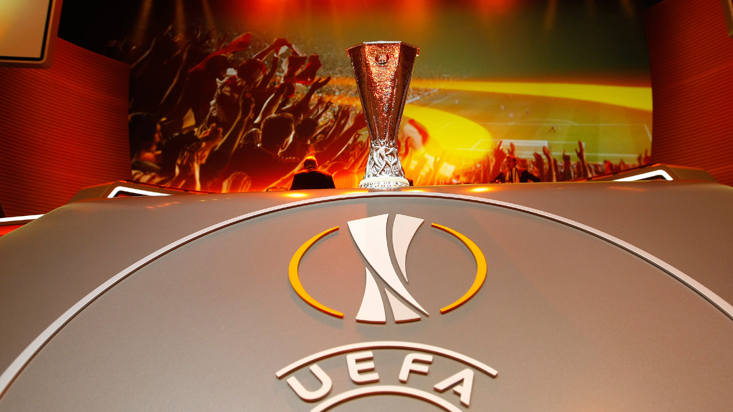 Estes s&atilde;o os times classificados aos 16 avos de final da Liga Europa