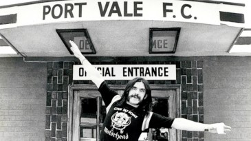 Quando Lemmy cantou “You’ll Never Walk Alone” para ajudar os torcedores do Bradford City