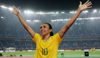 A guerreira que lutou contra o preconceito para ser rainha: Marta escreve a si mesma quando mais jovem