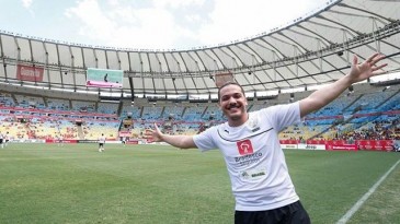 Vai, Safadão! Cantor humilhou de novo, desta vez com gol de placa no Maracanã