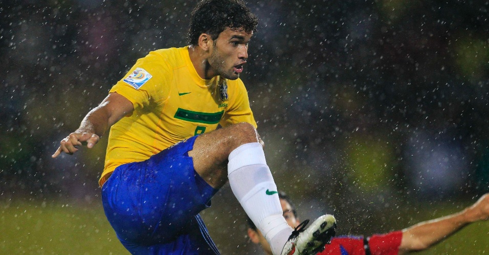Willian Jos&eacute; fez a festa do Las Palmas ao decidir jogo do Espanhol nos acr&eacute;scimos
