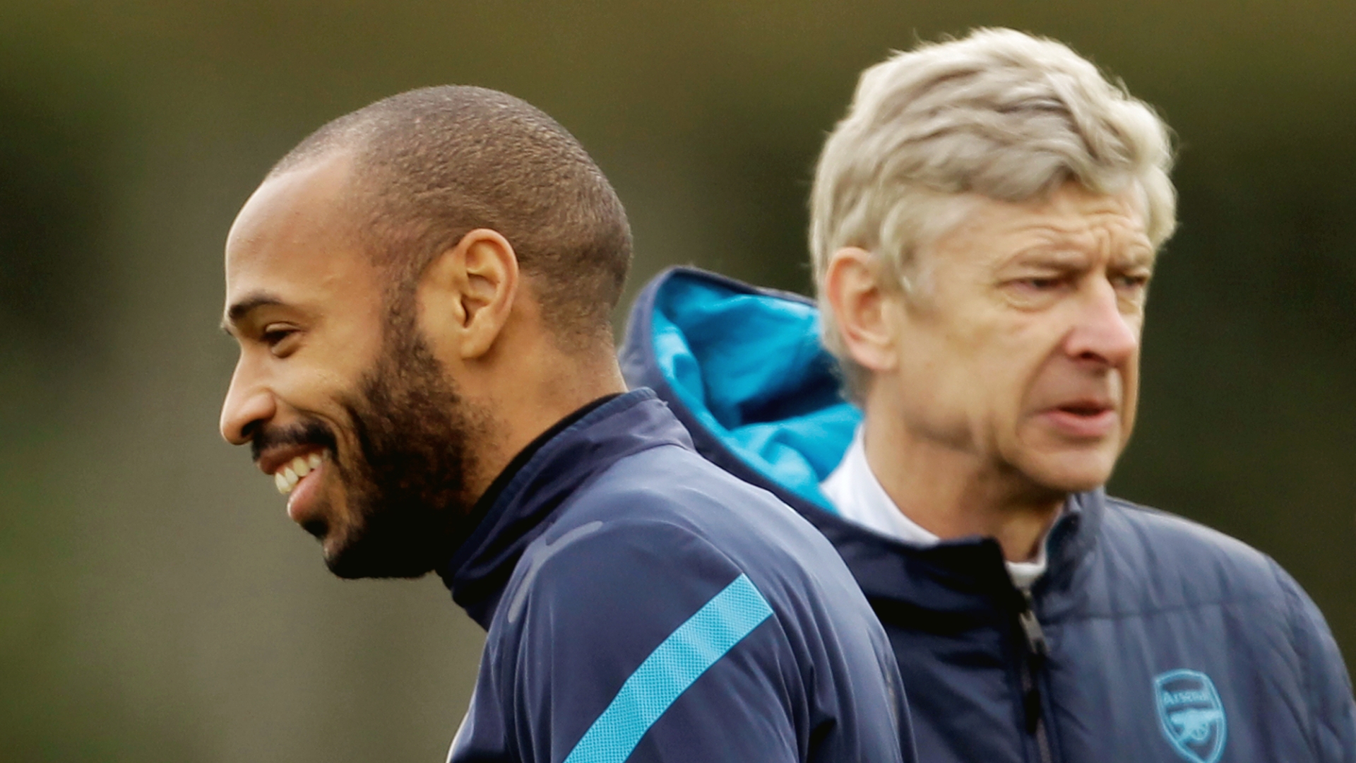 Depois de Zidane, mais um craque deve seguir o caminho de t&eacute;cnico: Henry