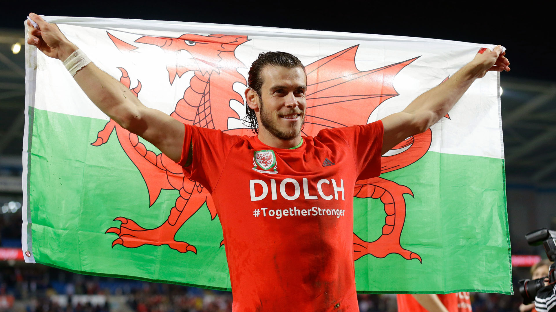 Gareth Bale &eacute; o principal jogador de Gales, que vai &agrave; Eurocopa (AP Photo/Matt Dunham)