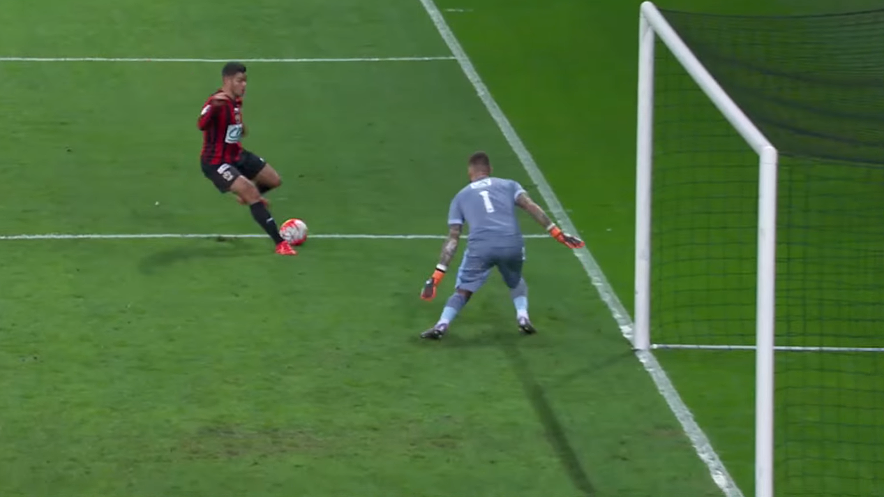 Ben Arfa teria feito o gol da temporada se o futebol n&atilde;o fosse t&atilde;o injusto &agrave;s vezes