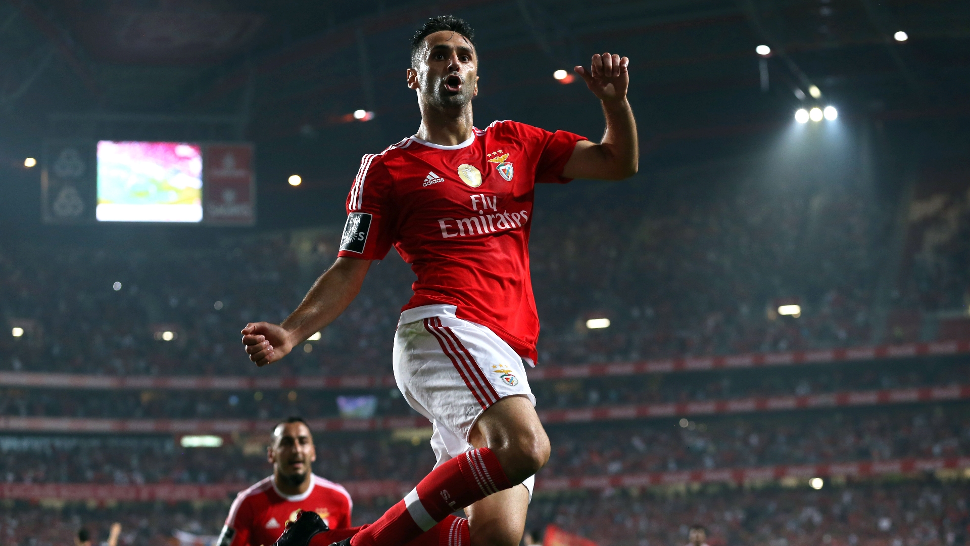 Nada de Ronaldo ou Messi: quem lidera a Chuteira de Ouro &eacute; Jonas