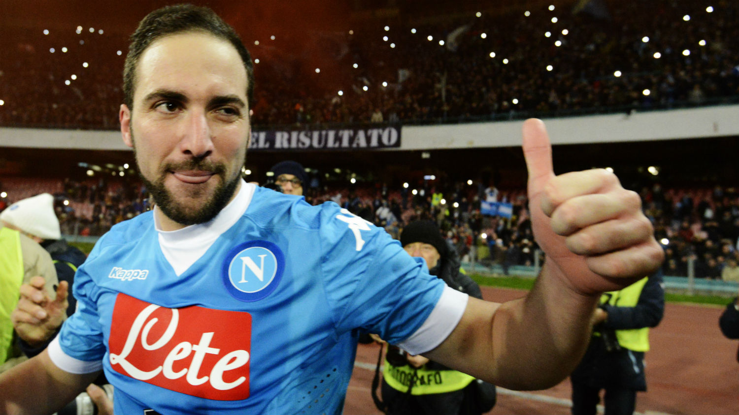 Higua&iacute;n, artilheiro do Italiano (Foto: AP)