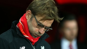 Quarta e domingo, quarta e domingo: Liverpool pode jogar 25 vezes em 85 dias