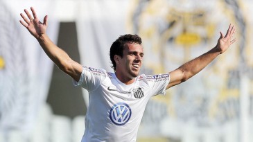 [Vídeo] O petardo de Serginho na Fonte Nova abriu a temporada brasileira de golaços