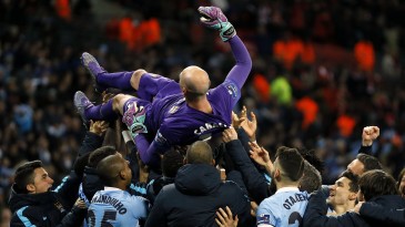 Em um time de estrelas, Caballero decidiu a Copa da Liga para o Manchester City