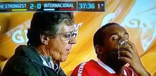 Anderson sofreu com a altitude de La Paz em 2015 (Reprodu&ccedil;&atilde;o)