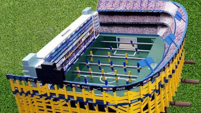 Tevez tem uma mesa de pebolim no formato de La Bombonera que &eacute; simplesmente incr&iacute;vel