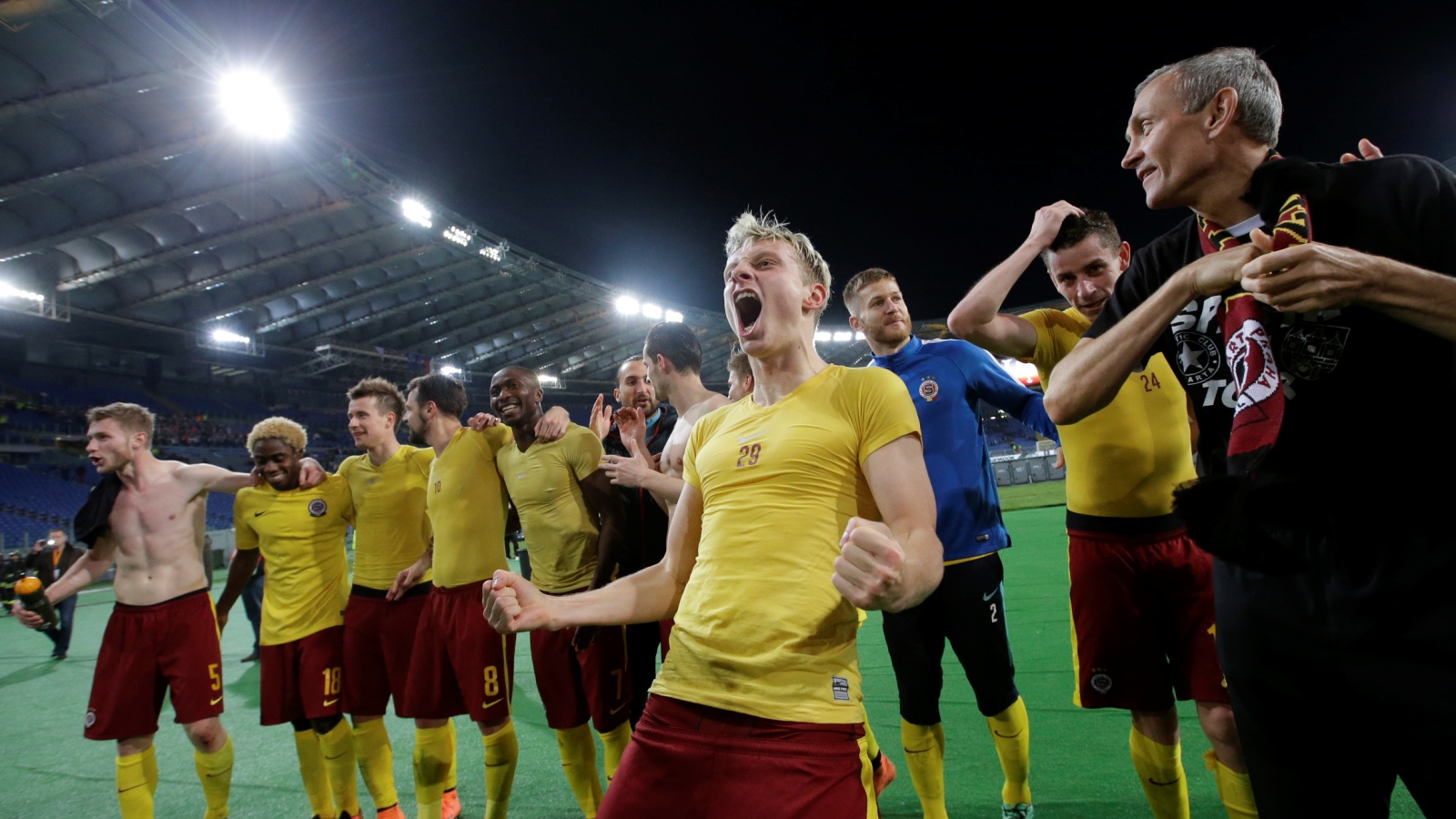 O Sparta Praga engoliu a Lazio para repetir um feito que n&atilde;o conseguia desde a Tchecoslov&aacute;quia