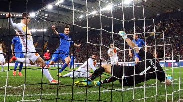 O primeiro gol de Aduriz pela Espanha aos 35 anos é um sonho maior que ganhar a Mega Sena