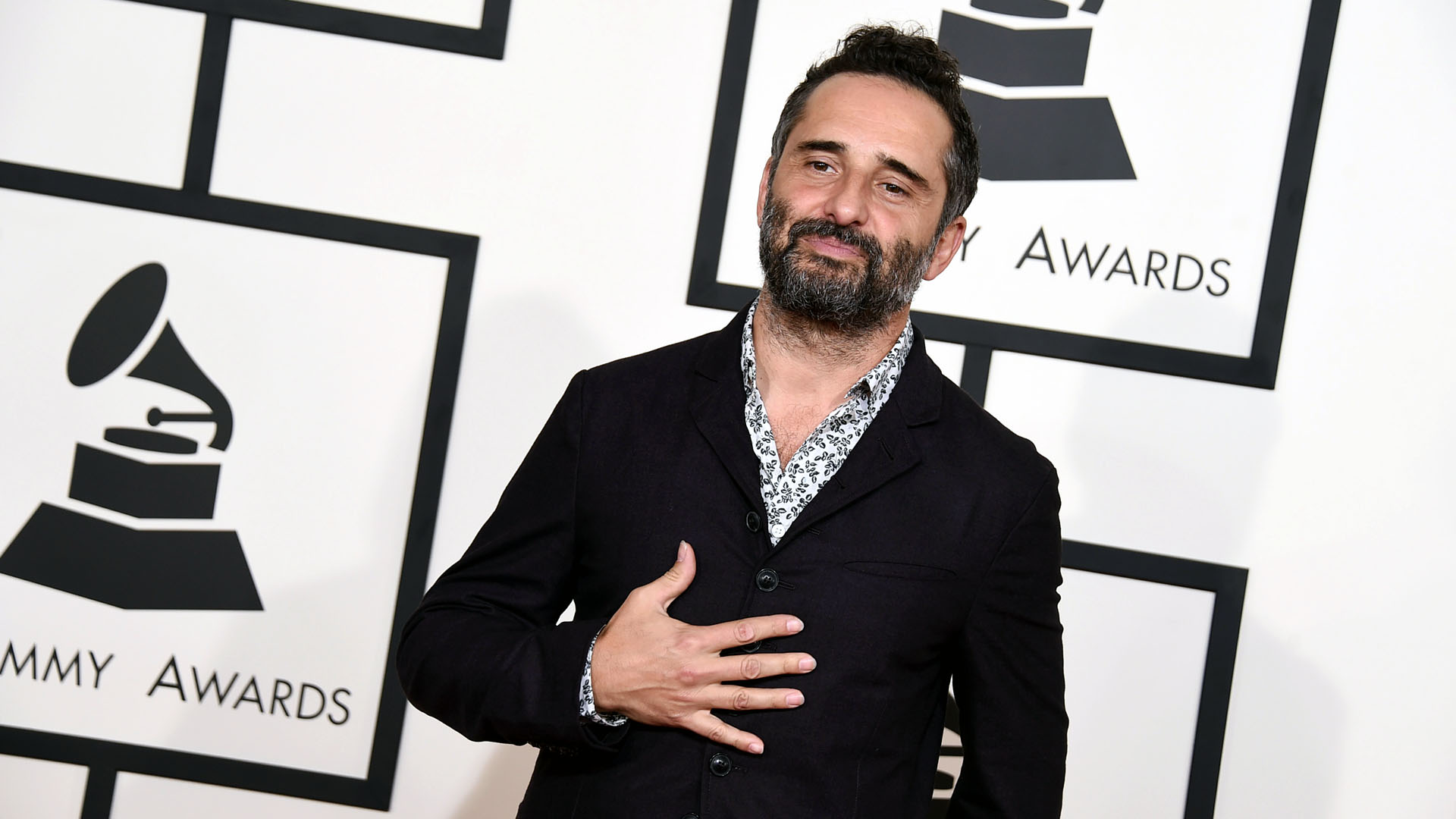 Jorge Drexler comp&ocirc;s a m&uacute;sica para inaugura&ccedil;&atilde;o do novo est&aacute;dio do Pe&ntilde;arol. Ou&ccedil;a