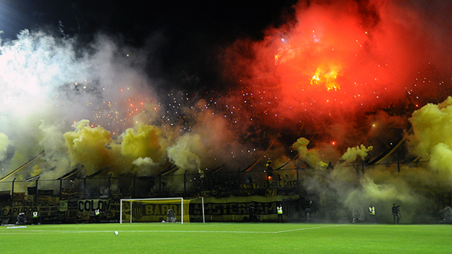 Inaugura&ccedil;&atilde;o dos sonhos: Forl&aacute;n marcou primeiro gol e Pe&ntilde;arol goleou River Plate em seu novo est&aacute;dio