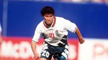 Os 50 anos de Balakov: mágico da Bulgária de 94 e ídolo de dois grandes clubes europeus