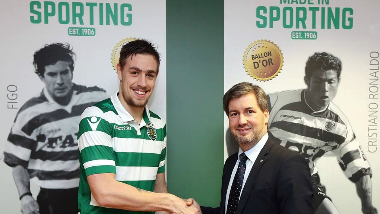 O contrato de Coates com o Sporting inclui cl&aacute;usula que pro&iacute;be chuteiras azuis ou vermelhas