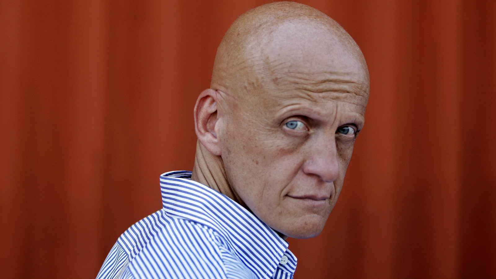 Pierluigi Collina sugere intelig&ecirc;ncia artificial para acelerar decis&otilde;es do VAR