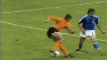 Vítima do “giro de Cruyff”: “Deu-me o momento mais orgulhoso da minha carreira”