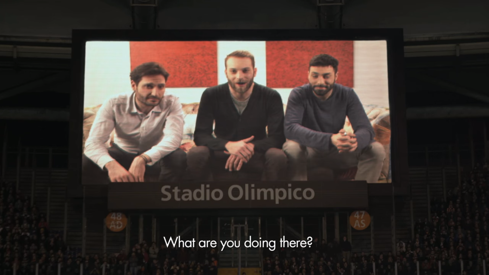 Ver o jogo com os amigos no sof&aacute; ou sozinho num assento VIP? Cuidado com a escolha