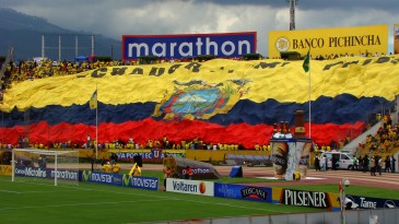 Del Valle quer unir todas as torcidas do Equador na Libertadores para ajudar vítimas do terremoto