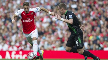 Para Özil, espírito Robin Hood impediu o Arsenal de disputar o título