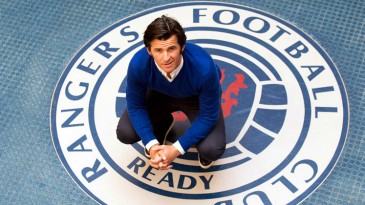 Joey Barton escolhe a glória do Rangers ao glamour da Premier League