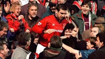 Cantona: “Sofro com o Manchester United e sofro ainda mais vendo como o City joga”