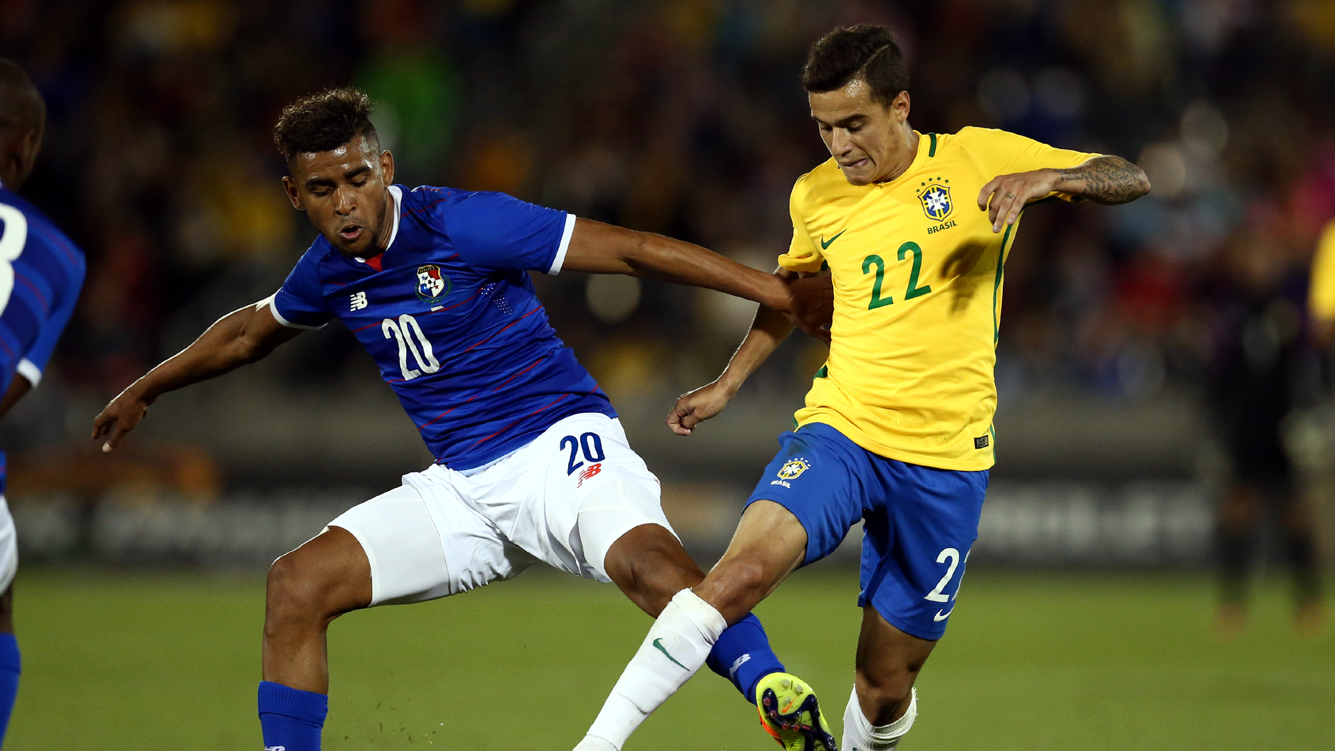 Coutinho foi bem no jogo contra o Panam&aacute; (Foto: Lucas Figueiredo / MoWA Press)