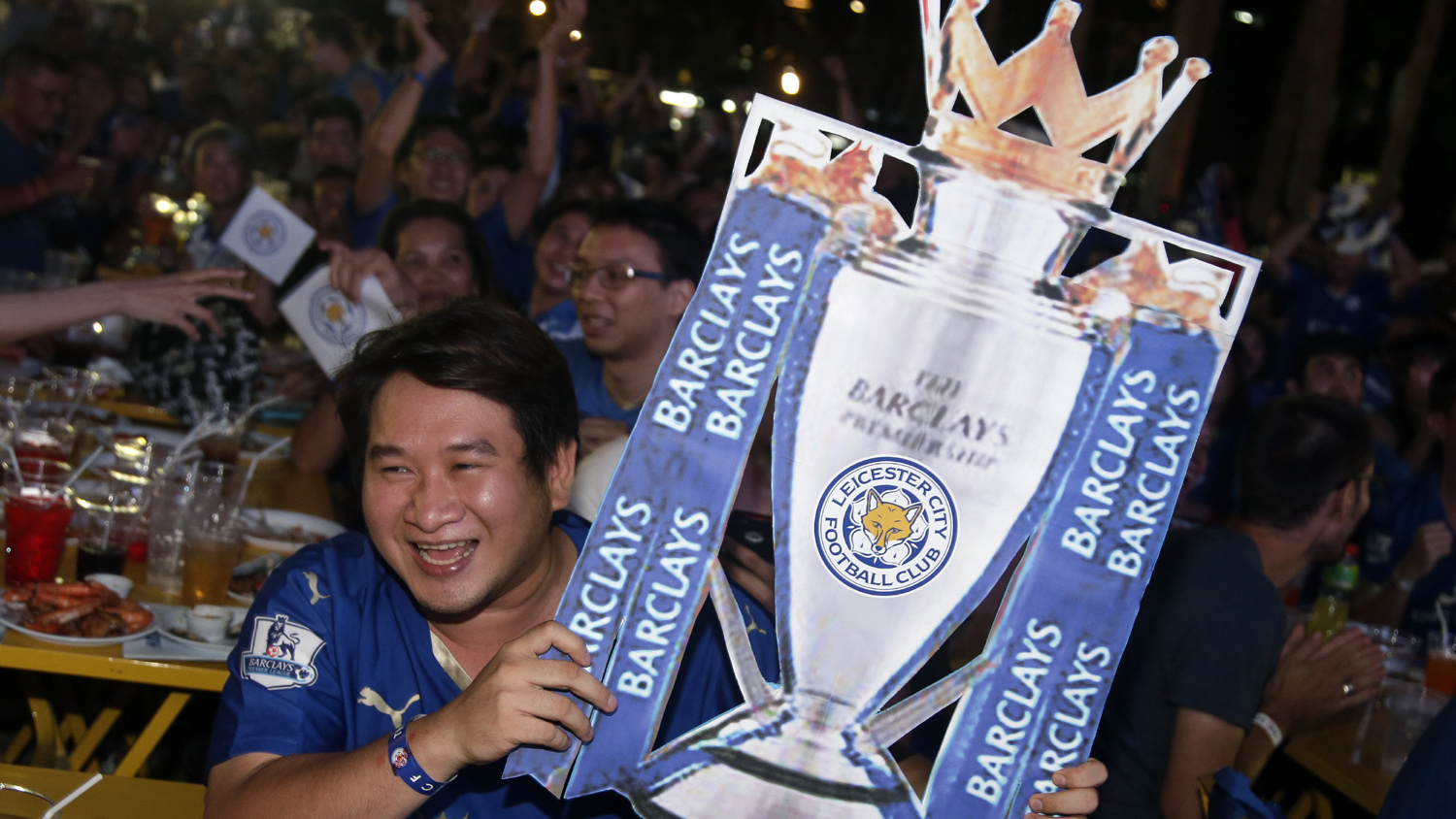 Os dez grandes momentos da epopeia do Leicester rumo ao t&iacute;tulo