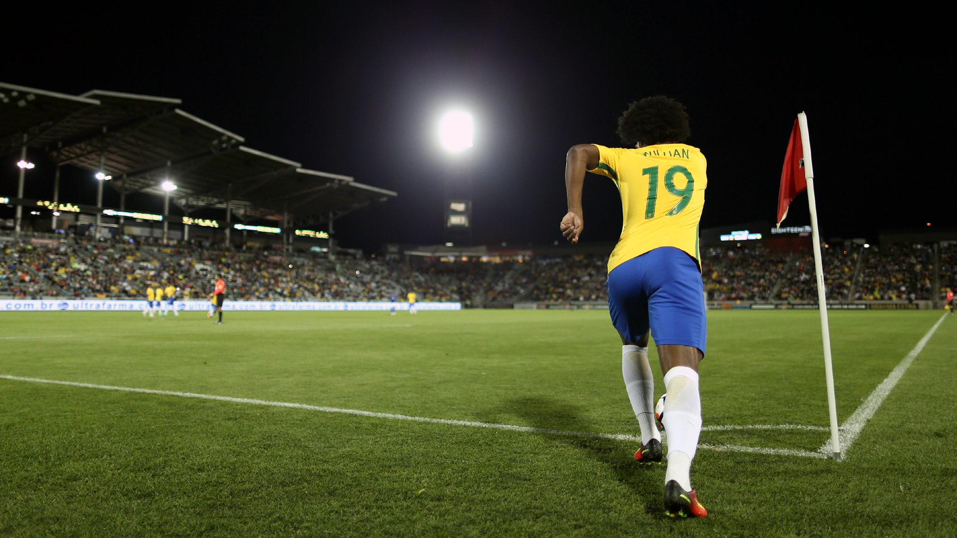 Willian, candidato a destaque da Sele&ccedil;&atilde;o (Foto: Lucas Figueiredo / MoWA Press)