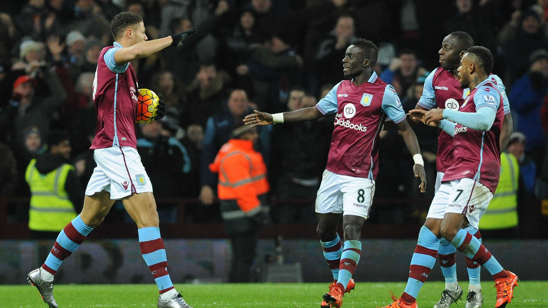 Novo rico &agrave; vista? Aston Villa &eacute; o primeiro clube ingl&ecirc;s a ser totalmente comprado por chineses