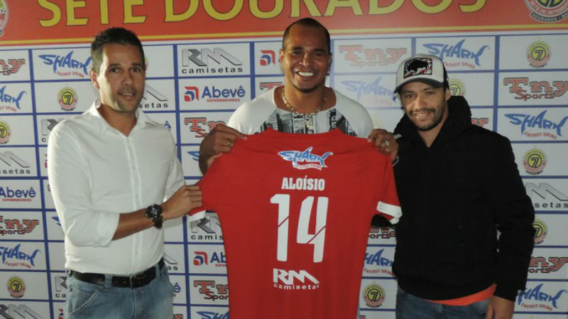 Alo&iacute;sio Chulapa e Carlinhos Bala, os medalh&otilde;es que chegam com impacto aos estreantes da S&eacute;rie D