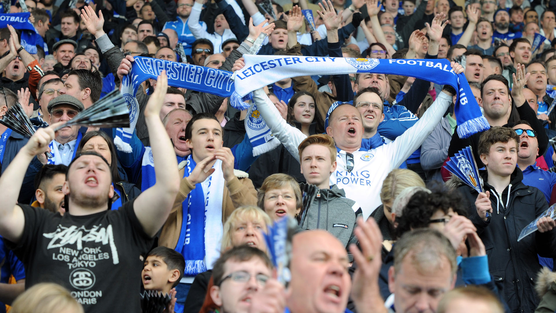 Tem ingresso para ver jogo do Leicester? Ent&atilde;o ganhar&aacute; pizza e cerveja de gra&ccedil;a