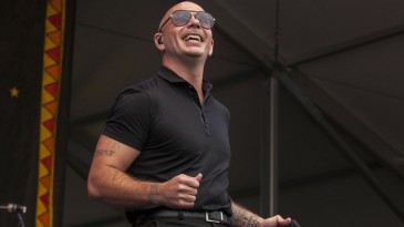 Essa é a música da Copa América Centenário, do mesmo autor do hino da Copa 2014