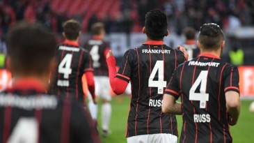 O Eintracht Frankfurt retribuiu o heroísmo de Marco Russ com a permanência na Bundesliga