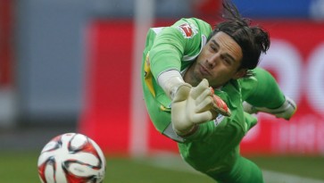 [Vídeo] O que pode ser mais bonito que um golaço de bicicleta? Esse milagre de Sommer responde